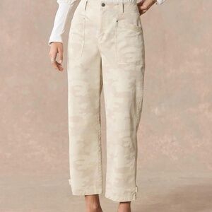 NWT Sundance- Hayes Camo Pants, Size 4P